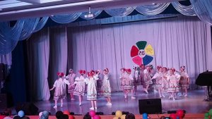 Танец "Ах, вы, сени, мои сени"