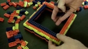 Конструктор блоки, сборка домика (Constructor blocks, house assembly)