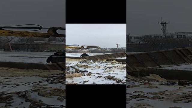 Стадион Зенит город Волгоград. Разборка опалубки. На этом этапе мы свою миссию выполнили.