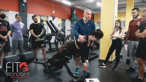 Упражнение гиперэкстензия. Владимир Лапин.