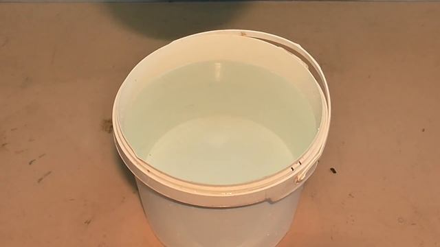 простой способ как отчистить сковородку от нагара без химии. смотреть онлайн