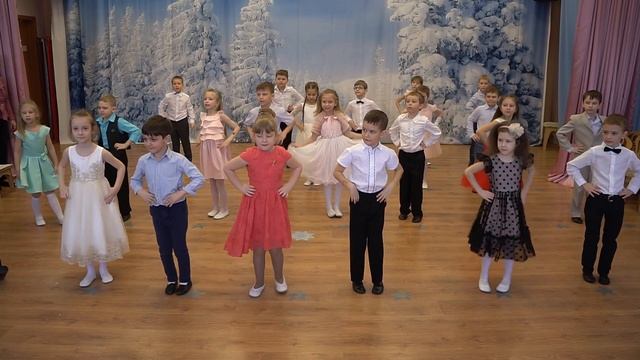 Праздник 8 марта 2021 в детском саду №9 "Космос", г. Люберцы. Подготовительная группа "Искорка". смотреть онлайн