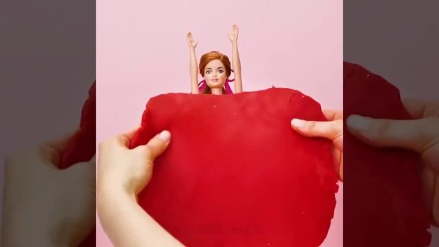 40 ПРЕДМЕТОВ ДЛЯ ДОМИКА БАРБИ смотреть онлайн