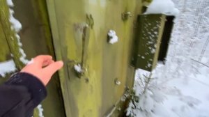Брошенная РЛС П-18 в лесах Ленинградской области / Abandoned Soviet P-18 radar in the forests