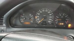 плохо заводится Мерседес w202 1.8 m111 машина заводится малых оборотах.