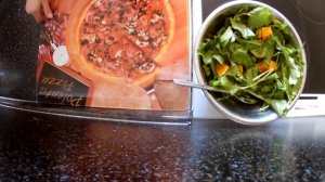 Салат с рукколой и семгой • Готовить просто, пп