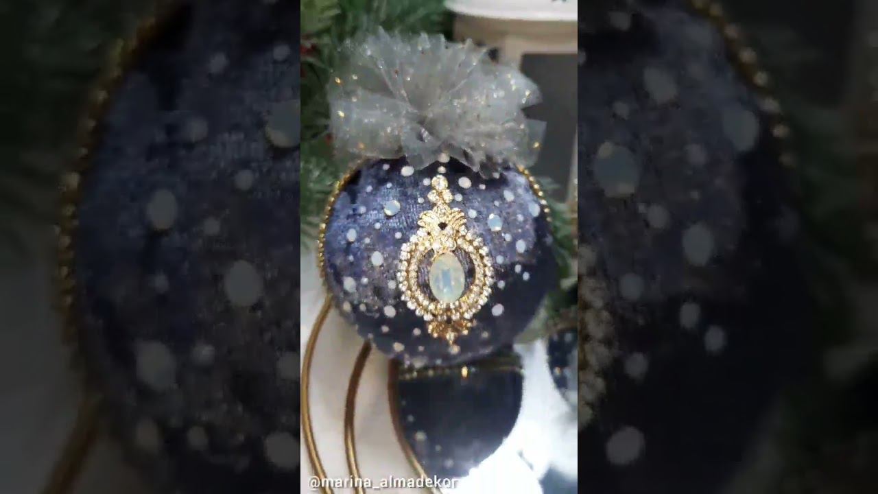 Новогодние игрушки, елочные шары смотреть онлайн