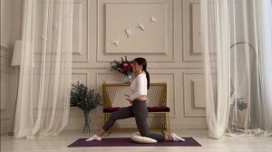 Растяжка подвздошно-поясничной мышцы. Выпады. Лучшие упражнения для продольного шпагата и спины.