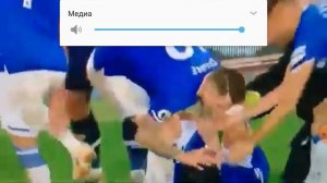 Гомеш сломал ногу ,сон плачет