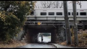 ДЕВУШКА В ПОЕЗДЕ - обзор фильма