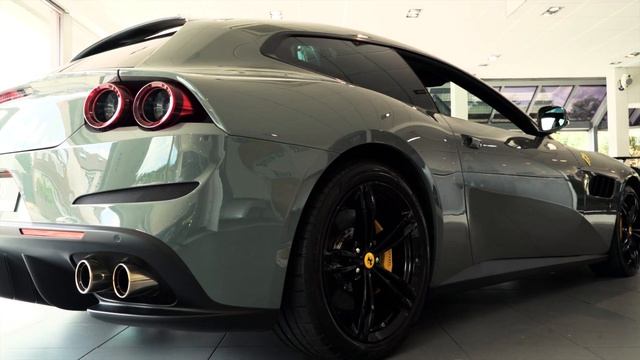 Ferrari GTC4Lusso In Grigio Medio | Romans International смотреть онлайн