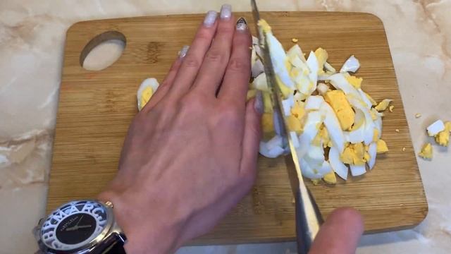 ЗАЛИВНОЙ ПИРОГ ИЗ РЫБНЫХ КОНСЕРВОВ + КРАБОВЫЕ ПАЛОЧКИ