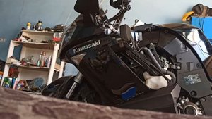 Замена воздушного фильтра GTR 1400 Concourse Air Filter GTR 1400 Concourse