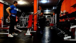 Тренировка по армрестлингу, тренируем бицепс , бок, пронатор, спина, armwrestling