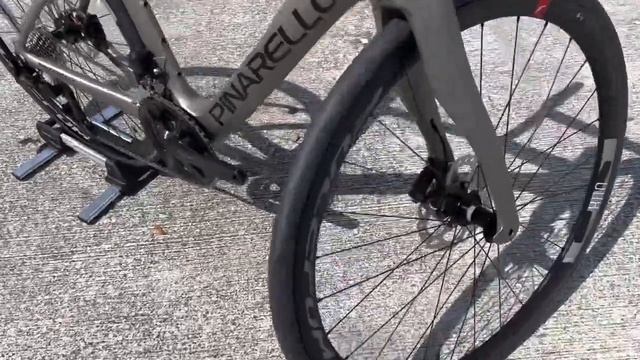 WHATS THE DIFFERENCES? *2023 PINARELLO F5* смотреть онлайн