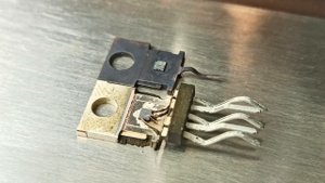 Что внутри усилителя TDA2030A / What's inside the TDA2030A amplifier