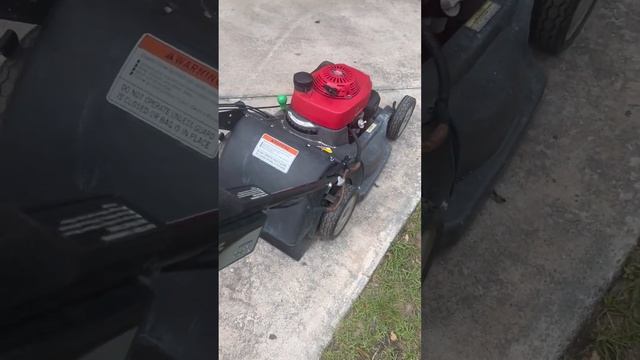 Honda HRX 217 lawnmower