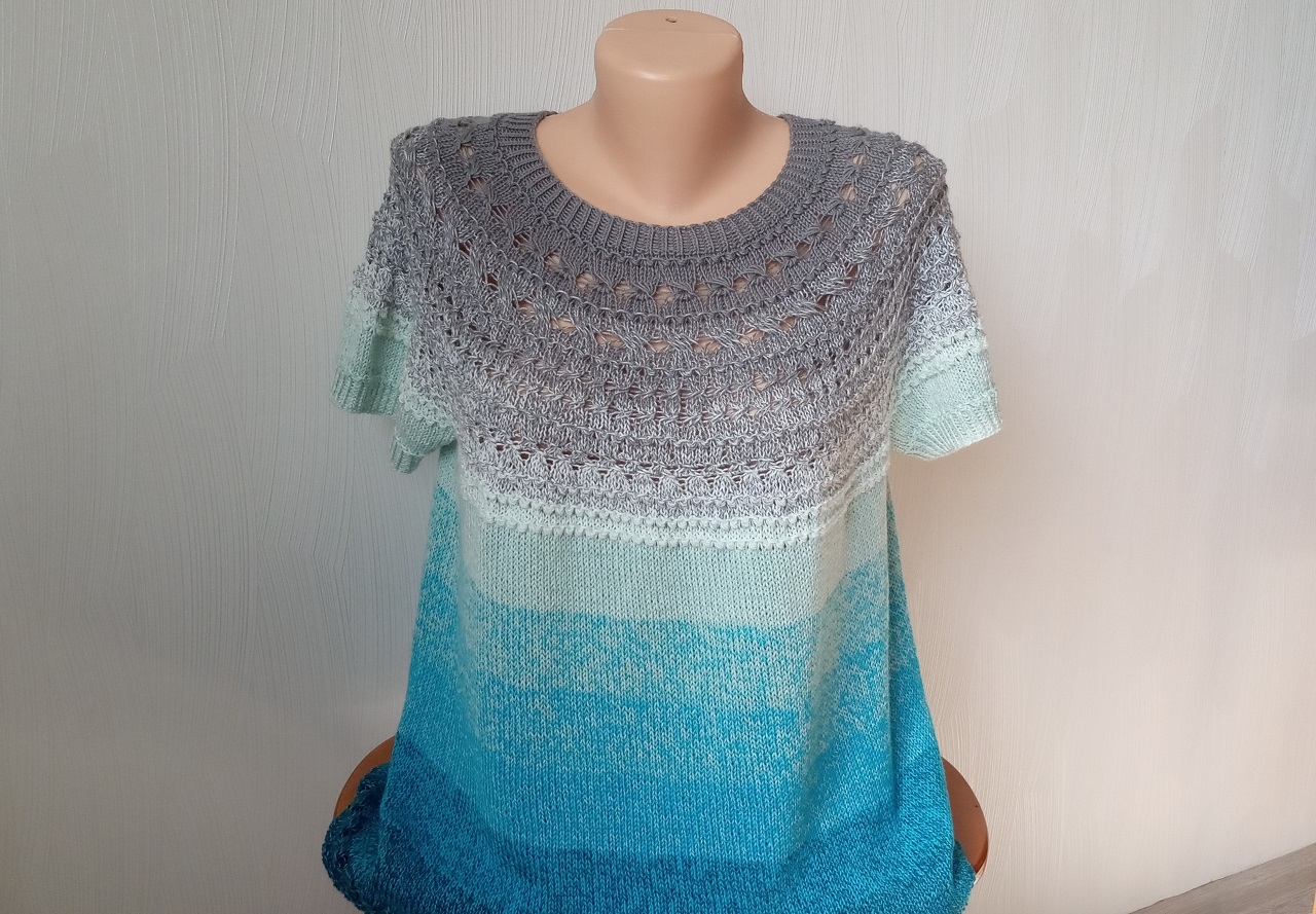 МК по вязанию джемпера с круглой кокеткой Аквамарин из YarnArt Flowers