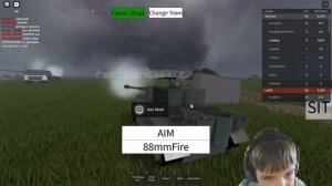 Играю в Roblox realistic ww2 tank simulator | Роблокс танки. Езжу на танке и стреляю в противников.