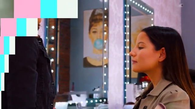 Girl using a nebulizer with mask Copyright free video No Copyright video footage смотреть онлайн