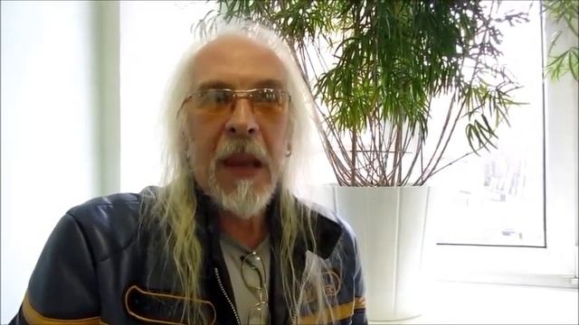 Александр Шкуратов - создатель и руководитель группы "Аттракцион" о покупке дачи смотреть онлайн