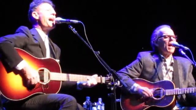 Lyle Lovett John Hiatt 11.1.13 Star Plaza Theatre, Merrillville, IN "White Boy Lost In The Blues" смотреть онлайн