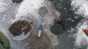 Зимняя рыбалка на Ладожском озере в Коккорево