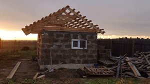 Крыша своими руками, Баня из арболитовых блоков