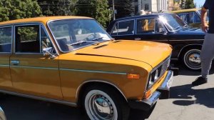 Выставка ретро автомобилей в Челябинске