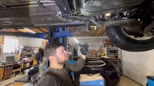 Проверка тех.части Nissan X-Trail T32 в сервисе-( ВИД СНИЗУ ) ???.  Авто из Франции. Псков.