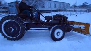 Уборка снега самодельным трактором