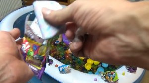 Орбиз бассейн с гигантскими шариками сюрпризы игрушки и лизуны Giant ORBEEZ pool