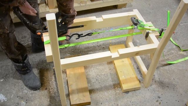 Кухонный уголок из дерева (часть 2) смотреть онлайн