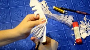 Объемная снежинка из бумаги