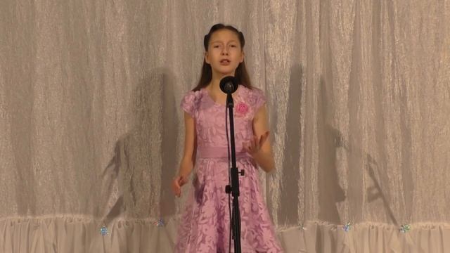 Стихотворение Б. Заходера "Буква Я" читает Есения Дергунова смотреть онлайн