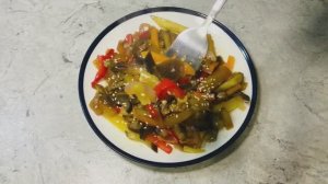 Овощи по-китайски или овощное рагу с кабачками и баклажанами в пикантном соусе