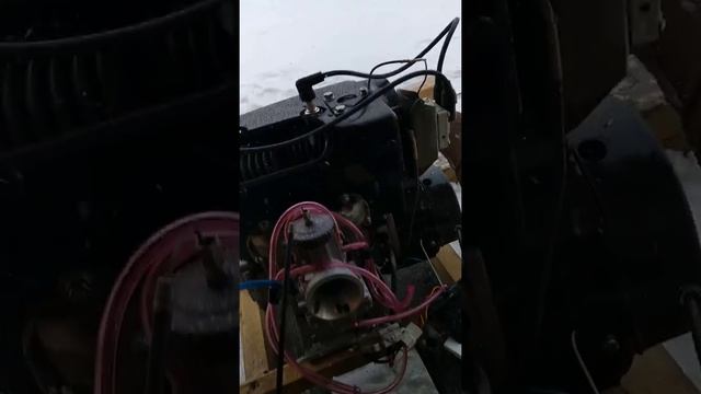 Карбюратор Кейхин, пока на стенде. Снегоход Рысь. смотреть онлайн
