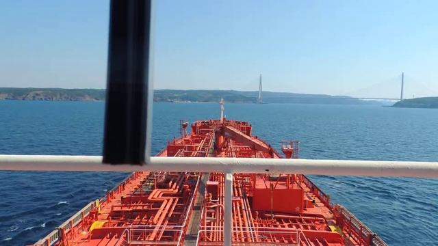 На входе с пролив Босфор из Черного моря смотреть онлайн