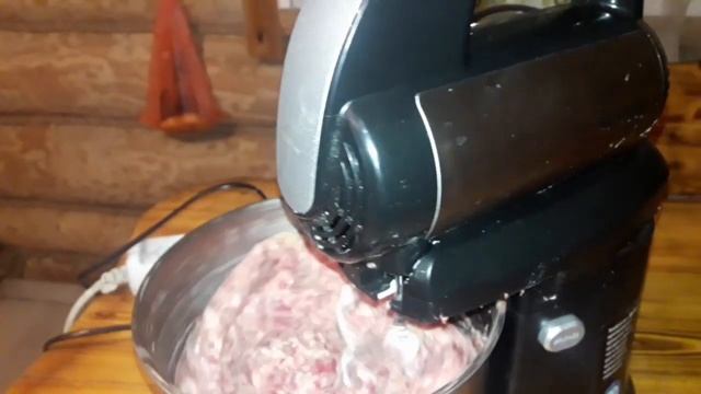 Тестируем планетарный миксер Vitek Professional.
