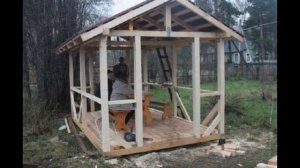 Простая беседка своими руками