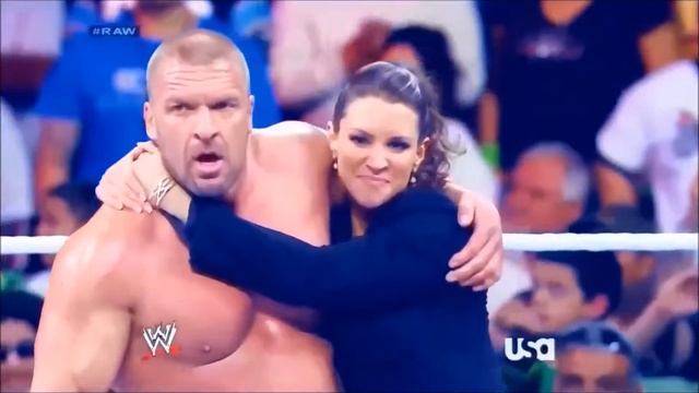 я подарю тебе всё золото что есть на свете.Triple H and Stephanie смотреть онлайн
