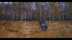 Edward Bil и Литвин СКИНУЛИ ТАЧКУ С ОБРЫВА В РЕКУ