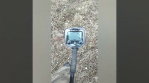 Тх-850 нашёл зелёный пистолет !!