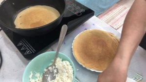 Блинчики строго на домашнем молочке.