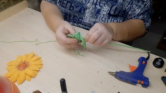 Вяжем подсолнух для плетня . смотреть онлайн