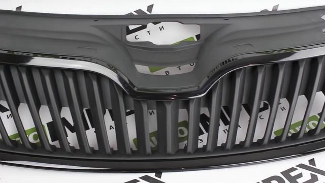 Skoda Rapid 2013-2020 года. Решётка радиатора с чёрным молдингом смотреть онлайн