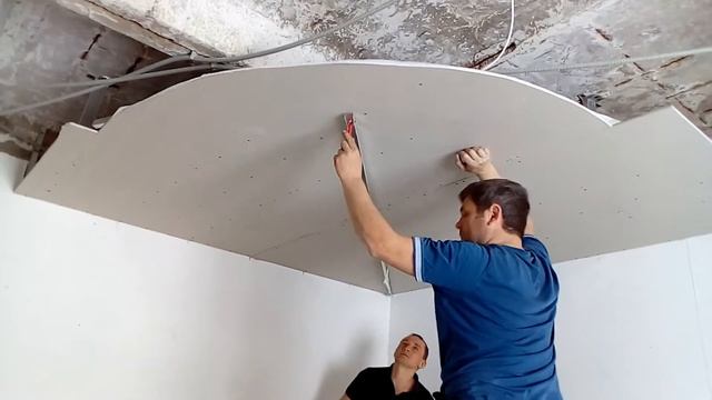 Полукруг на потолке из ГКЛ, 2уровень из гипсокартона ИНТЕРЕСНО смотреть онлайн