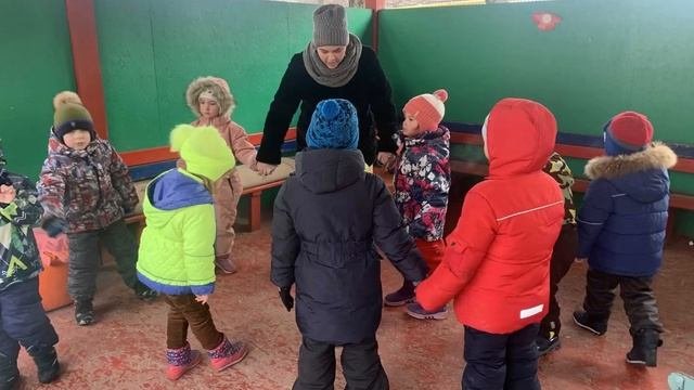 Детский сад-профессия|Детский сад-семья