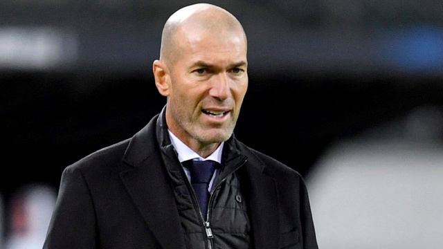 SIR JIM RATCLIFFE AND MAN UNITED BOARD HERALD THE ARRIVAL OF ZIDANE AS MASTERMIND OF THE RED DEVILS смотреть онлайн
