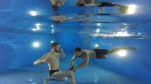Турникет ТБС и жгут SWAT под водой! Сравнение и мысли в слух.